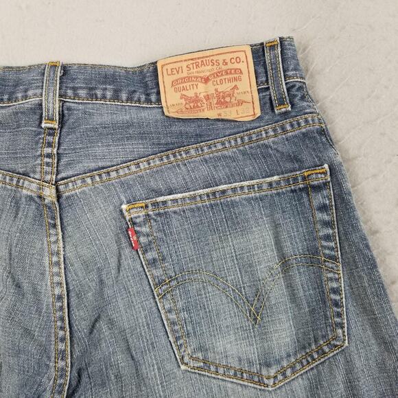 Levis 569 Jeans Mens 33x32 Blue Relaxed Straight Denim 100% Cotton Medium Wash - Picture 8 of 14